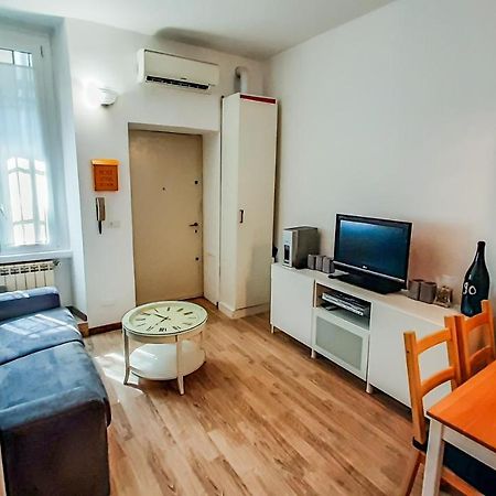 Altido Lovely 1-Br Flat With Easy Access To Centre มิลาน ภายนอก รูปภาพ