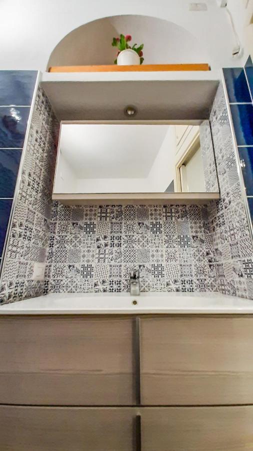 Altido Lovely 1-Br Flat With Easy Access To Centre มิลาน ภายนอก รูปภาพ